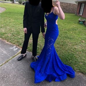 Beautiful blue prom/ball dress. Only worn for maybe 2 hours. New condition